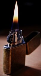 آیا فندک بنزینی ارزش خرید دارد؟بررسی کامل مزایا،معایب و نکات قبل از خرید