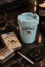 زیرسیگاری طرح Camel آبی یخی