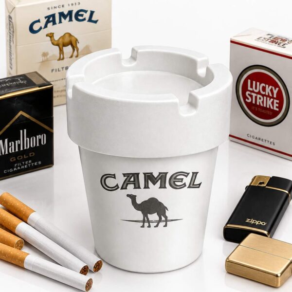 زیرسیگاری طرح Camel سفید